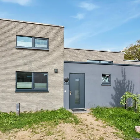 Holiday home Lovely In Lembruch-duemmer With Sauna Lembruch